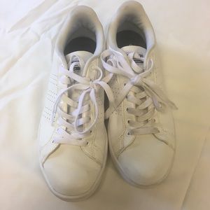 Adidas women’s Neo Cloudfoam sneakers